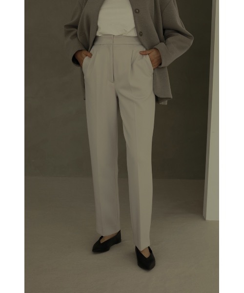 MANOF（マノフ） パンツ CARD BOARD SOFT TUCK PANTS レディース