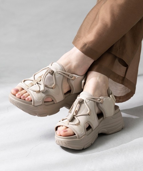 menue（メヌエ） サンダル 「 新色追加 」厚底 スポーツサンダル