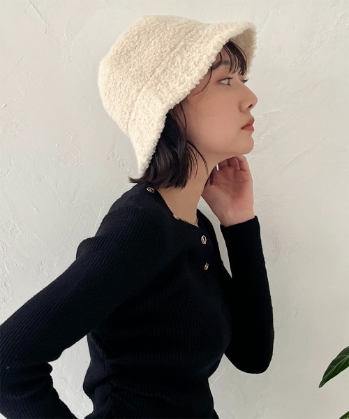 帽子 ハット チャーム付きボアバケットハット レディース : ZOZOTOWN