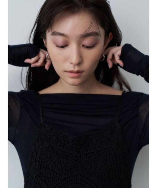 YOUHEE オフショルダー XU（エックスユー）の「ストリートファッション XU エックスユー