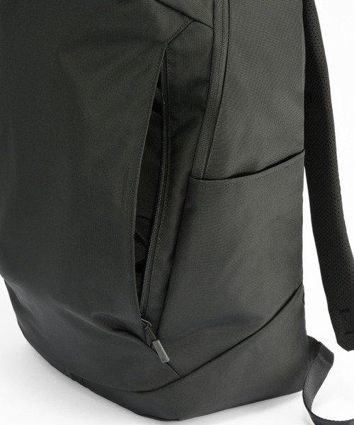 【極美品級】✨aceビジネスリュックB4　撥水軽量 定価28600円10％OFF ace. ビジネスバッグ ビジネスリュック シルパック 31L B4サイズ 15.6