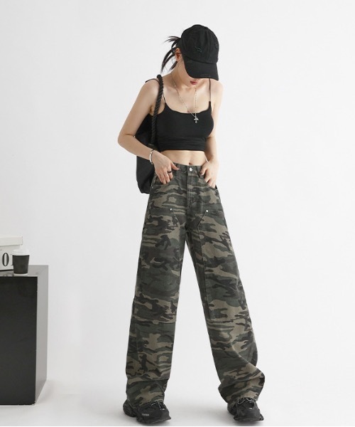 lilful ジーンズ デニム デニムパンツ カモフラージュ ダブルニー