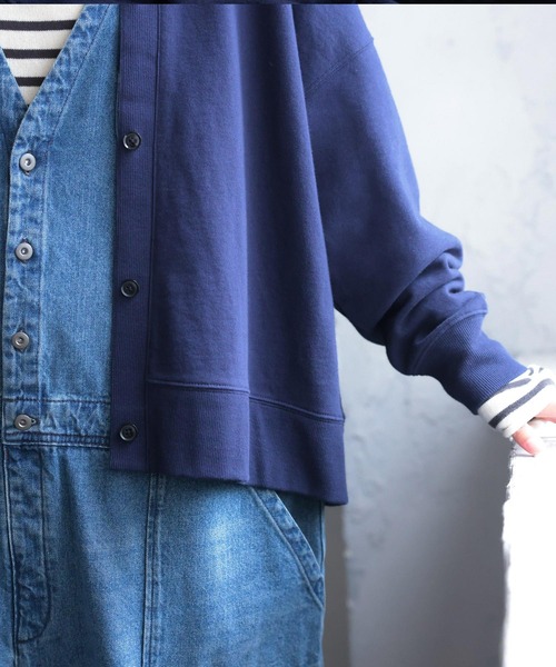 ネイビー ボタン付きカーディガン 肘パッチ BEAMS PLUS（ビームス プラス）Cardigan Elbow Patch 7G（トップス