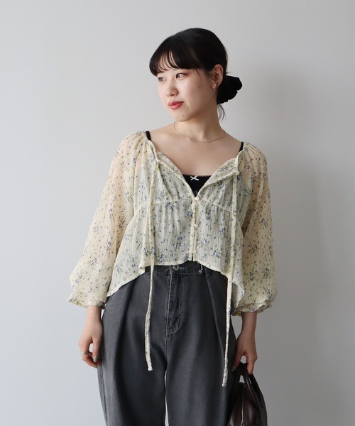 earth music&ecology（アース ミュージック＆エコロジー） ブラウス