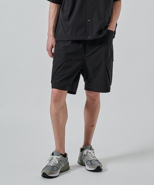 WHITE MOUNTAINEERING BLK ショートパンツ WHITE MOUNTAINEERING（ホワイトマウンテニアリング） パンツ 「White
