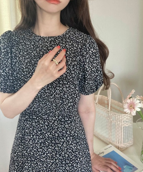 「LAUIR」 半袖ワンピース MEDIUM ベージュ レディース_画像9