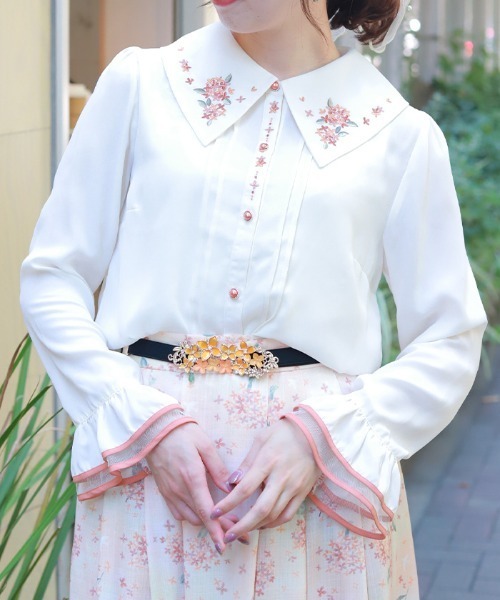 axes femme カットソー 5点セット まとめ売り 詰め合わせ アクシーズ 雪桜刺繍オフショル風ニット[品番：IGAW0005833]｜axes femme