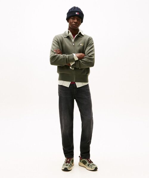 TOMMY JEANS（トミー・ジーンズ） ジーンズ リラックステーパード