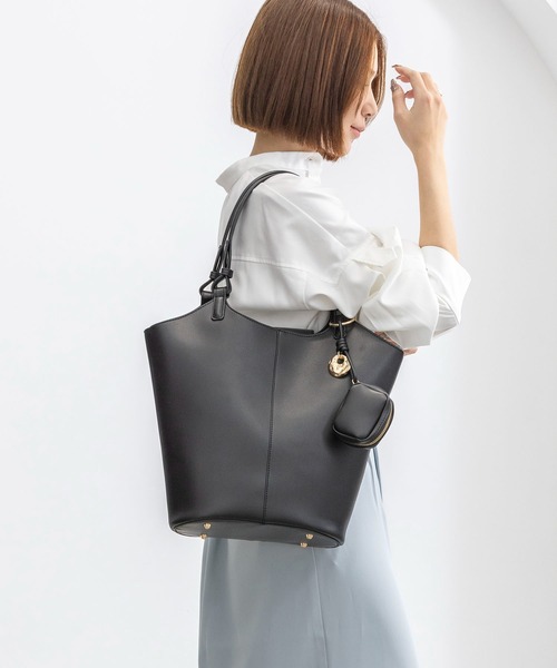 MIAN（ミアン） トートバッグ チャーム付き バケットトートバッグ