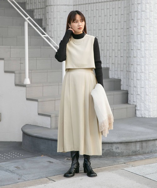 KBF（ケービーエフ） セットアップ ONE ベージュ レディース