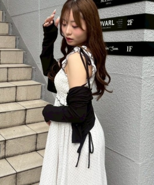 continuer de NICE CLAUP ワンピース 2wayシャーリングロング