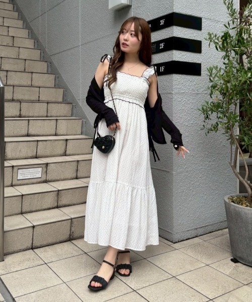 NICE CLAUP ワンピース continuer de NICE CLAUP ワンピース 2wayシャーリングロング