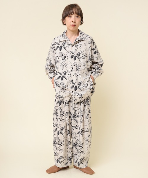近年品【新品】オレボレブラ♥️ ぶたさん花柄リネンTシャツ 楽天市場】【50％OFF SALE】アルベロベロ(Alberobello