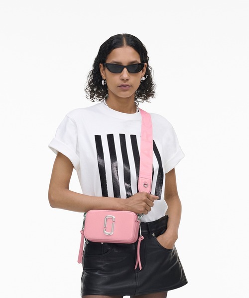 ショルダーバッグ・ポシェット THE SNAPSHOT CROSSBODY BAG Marc Jacobs The Snapshot Quilted Leather Crossbody Bag