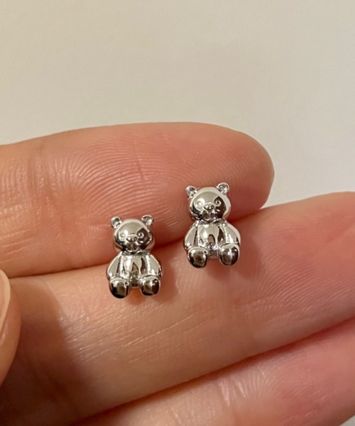 【美品】yvmin くま ピアス YVMIN ベア ピアス | ピンク | FARFETCH JP