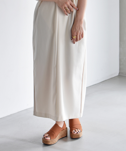 Au BANNISTER（オゥ バニスター） サンダル エラスティッククロス