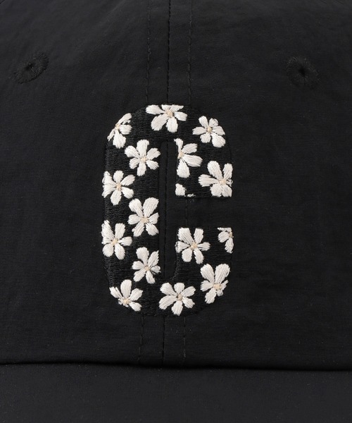 ゴルフワング刺繍花柄 黒キャップ カーブツバタイプA】NISHIJINBLACK CAP：黒鶴 | W@NDERFABRIC®