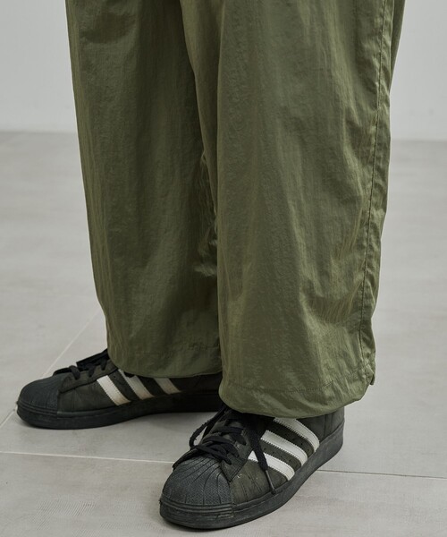 UNITED TOKYO（ユナイテッドトウキョウ） パンツ LIMONTA NYLON