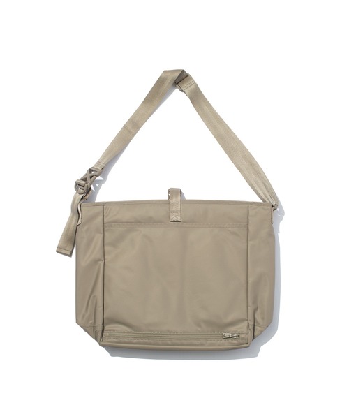 F/CE.（エフシーイー） ショルダーバッグ F/CE. RECYCLE TWILL COURIER