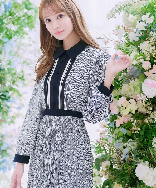 「emiriawiz」 長袖ワンピース SMALL ネイビー レディースの画像
