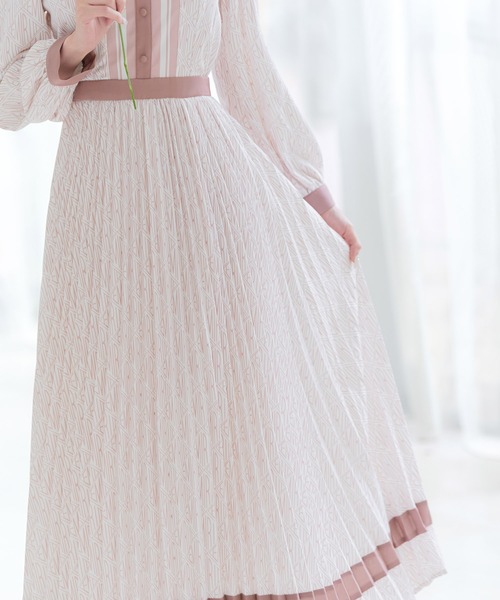 「emiriawiz」 長袖ワンピース SMALL ネイビー レディースの画像
