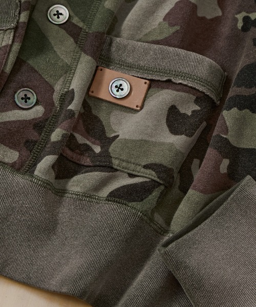 カーディガン 「KHOKI/コッキ」Camo Sweat Cardigan メンズの画像