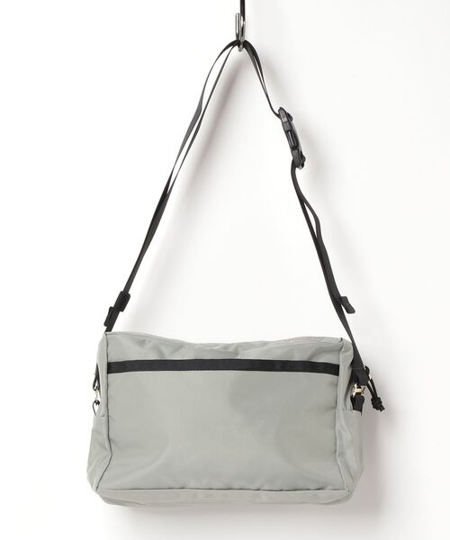 「FREDRIK PACKERS」 ショルダーバッグ ONESIZE オリーブ レディース_画像2