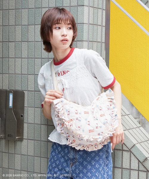 sanrio（サンリオ） ショルダーバッグ バッグ ハローキティ