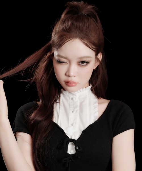 ANDWANG tシャツ 半袖 Coquette Ribbon Knit Top レディース