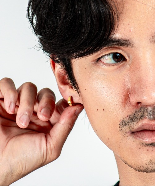 TOM WOOD（トムウッド） ピアス 「TOMWOOD」Beck Huggies Gold