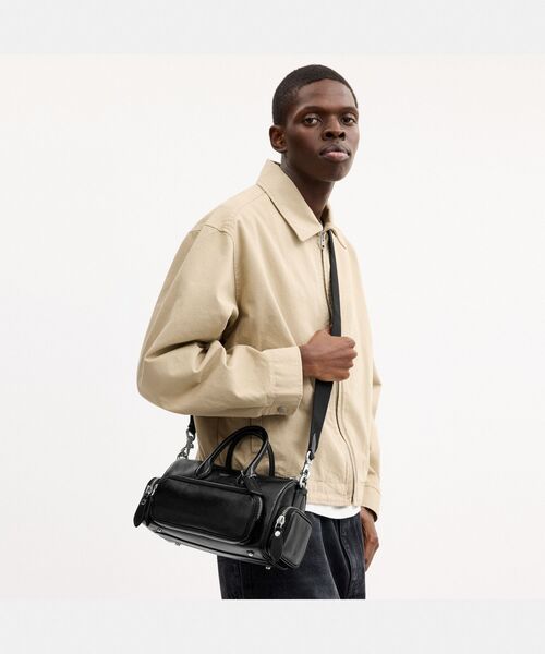 COACH（コーチ） ショルダーバッグ コンパス バッグ 25・ポケット