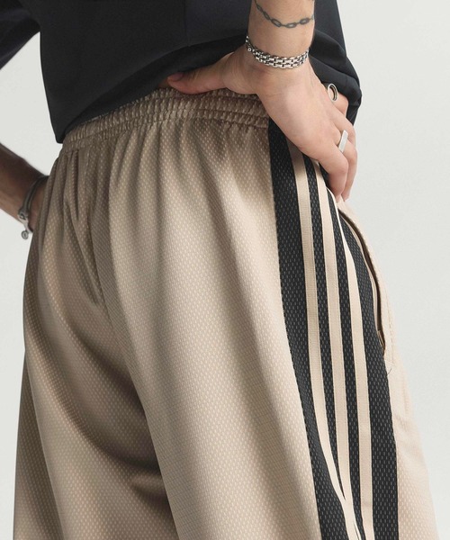 adidas（アディダス） ワイドパンツ スウェットパンツ ジャージ ルーズ