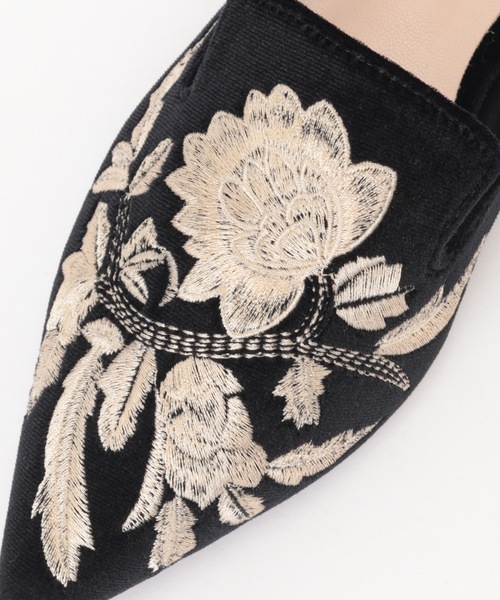 関税込 TOD'S 刺繍サンダル フラットミュール ウィメンズ サンダル & ウィメンズ ミュール