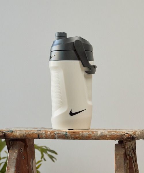 NIKE（ナイキ） 水筒 フューエルジャグ 1900ml ツイスト キャップ 水筒