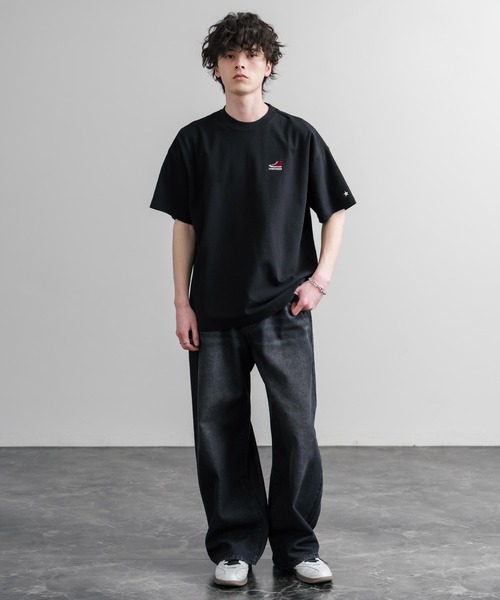 ⚪︎専用です CONVERSE（コンバース） tシャツ オーバーサイズフライスシューズ