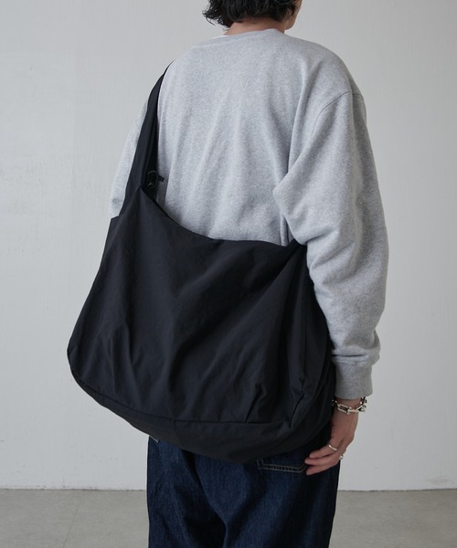 SLOW スロウspan nylon-shoulder bag-L SLOW ショルダーバッグ 「SLOW」 span nylon-shoulder bag-L メンズ