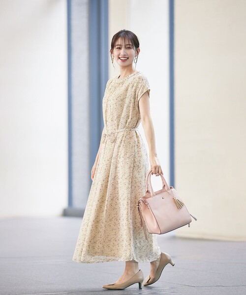 Tiaclasse ワンピース 「洗える」花柄シフォン衿ギャザーワンピース
