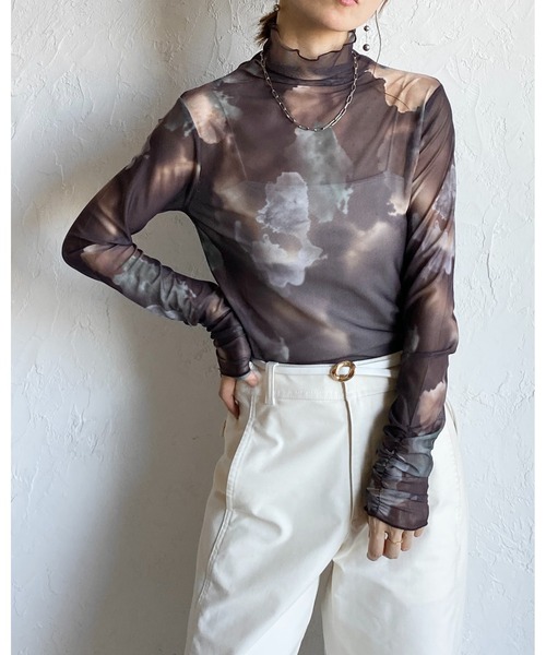 「完売品‼️」ニュアンスsheerトップス She's Closet tシャツ ニュアンス柄長袖メッシュパワーネット