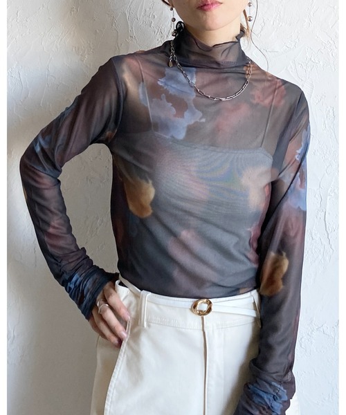 「完売品‼️」ニュアンスsheerトップス She's Closet tシャツ ニュアンス柄長袖メッシュパワーネット