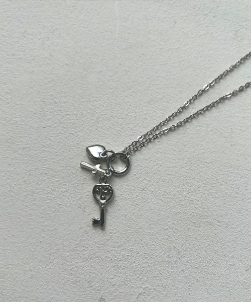 4INT. ネックレス クロス×ハート×鍵 3モチーフ シルバー ネックレス