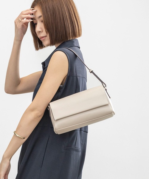 MIAN（ミアン） ショルダーバッグ バッグ 「新色追加」ラインテープ