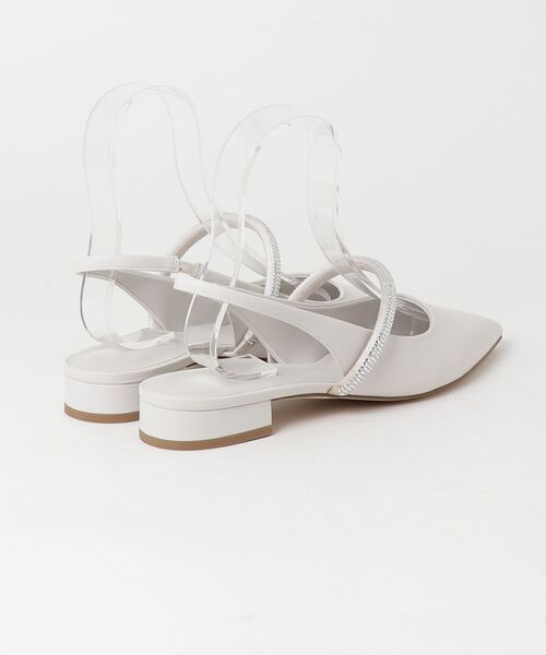 「CHARLES & KEITH」 フラットサンダル 25cm ホワイト レディース_画像2
