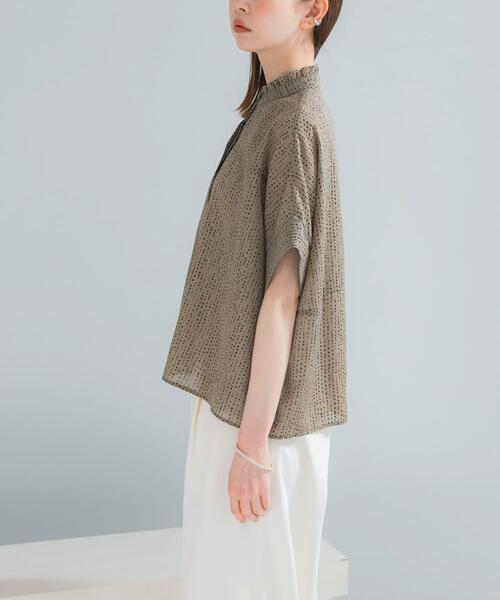ブラウス シャツ 「WEB/一部店舗限定」ウォッシャブルドットフリルネックブラウス レディースの画像
