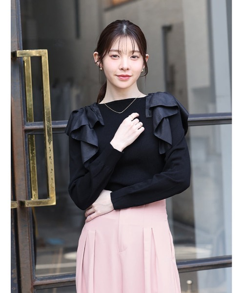 ワイドリブフリルニット khaju Khaju（カージュ）の「Khaju:ワイドリブフリルネックプルオーバー