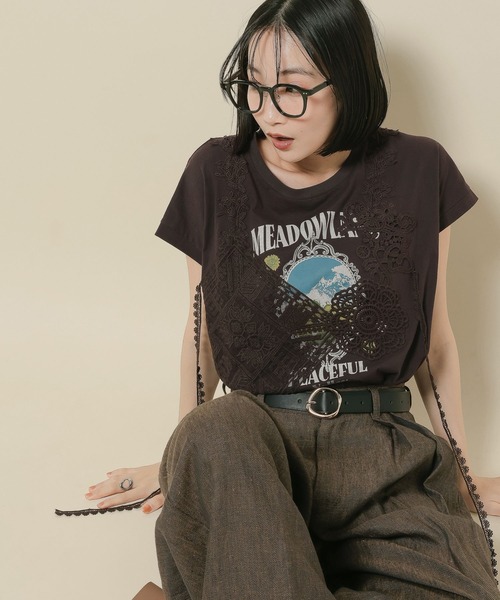 ニコアンド　プロデュース　てぃら　セット売り　コーデ　tシャツ パンツ niko and…（ニコアンド） tシャツ 半袖 ヴィンテージグラフィック