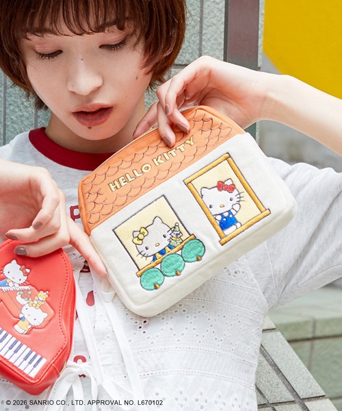 sanrio（サンリオ） ポーチ ハローキティ/ハウスポーチ レディース