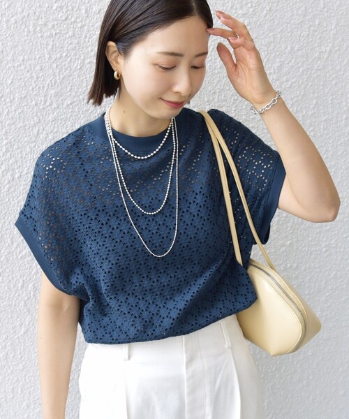 tシャツ 「WEB限定」「手洗い可能」アイレット クルーネック プルオーバー レディースの画像