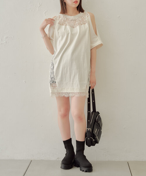 Chico ショルダーバッグ&デニムスカート& レース切替肩開きBIG Tシャツ who's who Chico - Chico ショルダーバッグ&レース切替肩開きBIG