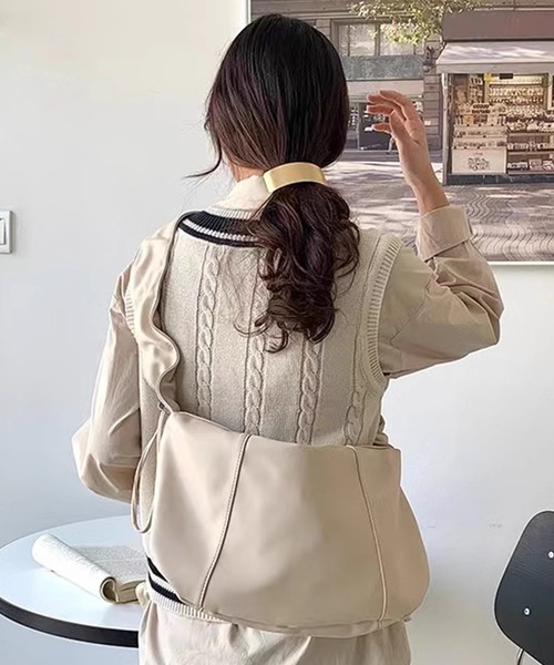 ハンドルギャザーバッグ レディース  白 アイボリー ホワイト ショルダー 楽天市場】ギャザー ショルダー バッグ（カラーホワイト）（レディース