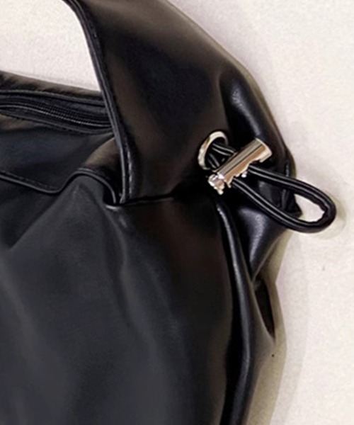 DAY CLOSET ショルダーバッグ バッグ 肩掛けできる2WAYギャザー